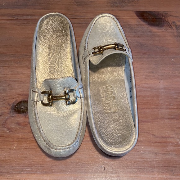 Salvatore Ferragamo Gold Leather Gancini Open Back Slip On Loafers Size … - Picture 2 of 13